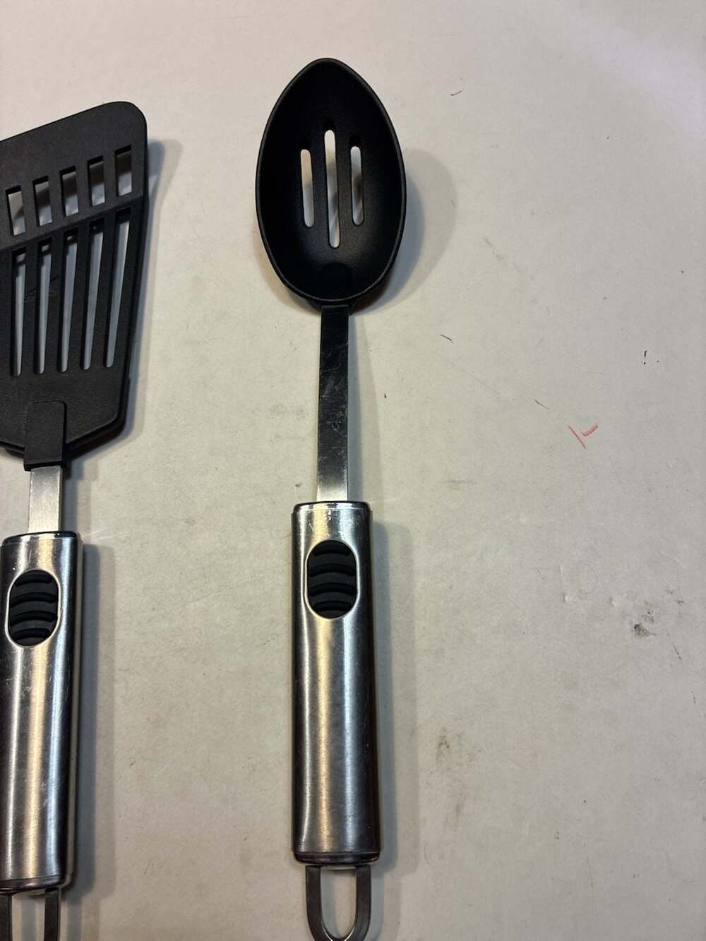 Lot of 2 Oneida Stainless Steel Slotted Serving Spoon and spatula with Black Nyl
